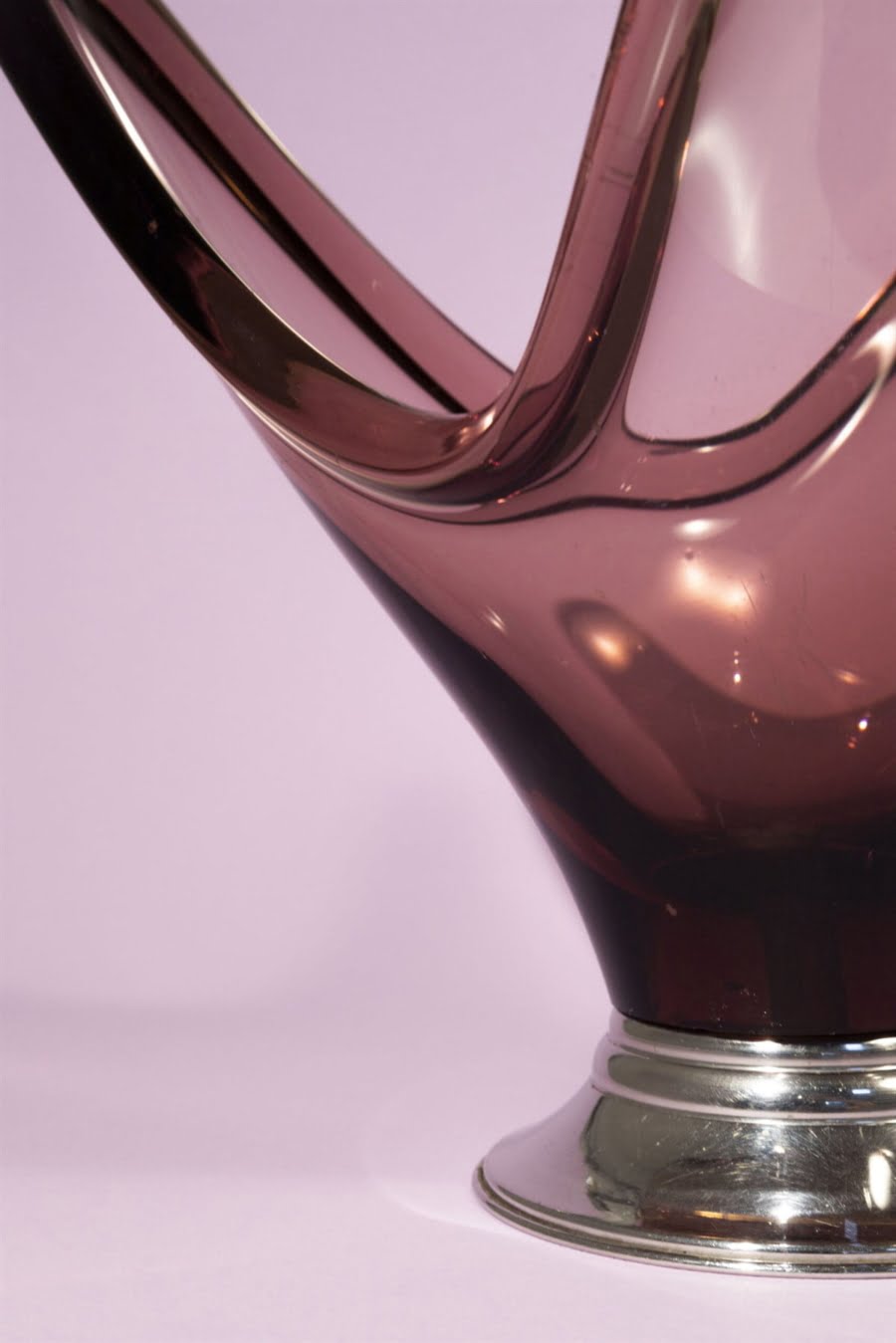 Purple art glass vintage centerpiece 60s - 70s