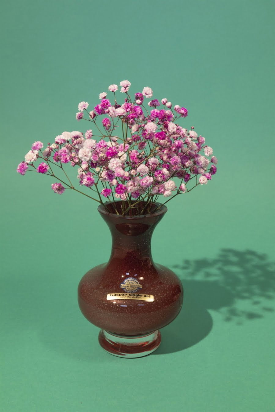 Vintage burgundy vase 80s by Kaspar Single Art - Image 1