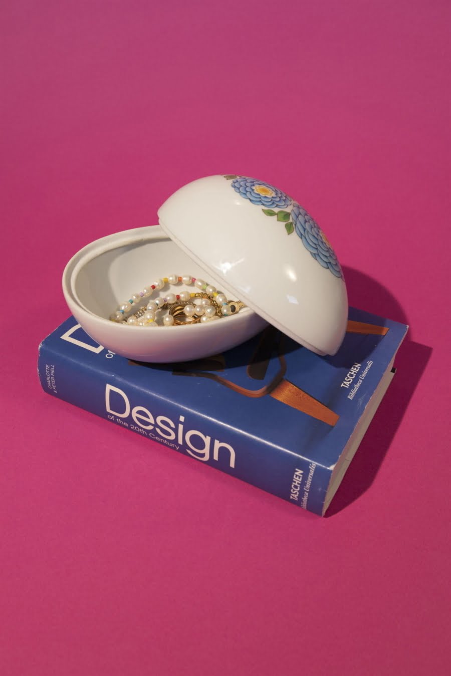 Vintage porcelain egg shaped box