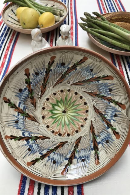 Horezu handmade ceramic plate