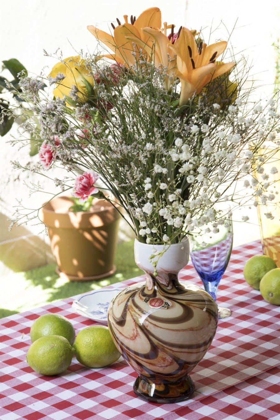 Italian opaline vase 5 Vintage Italian opaline vase - Image 4