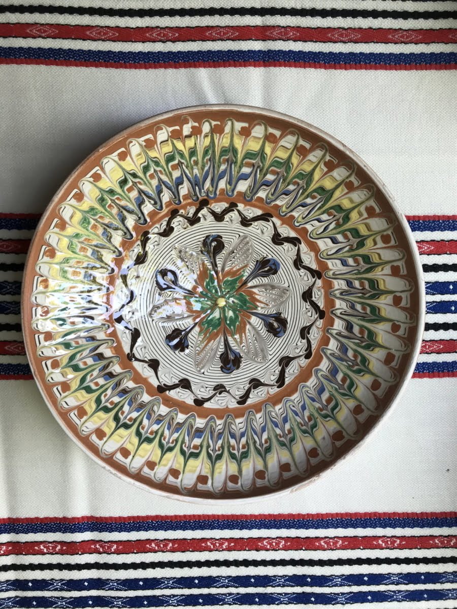 Horezu handmade ceramic plate