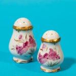 salt & pepper shaker set