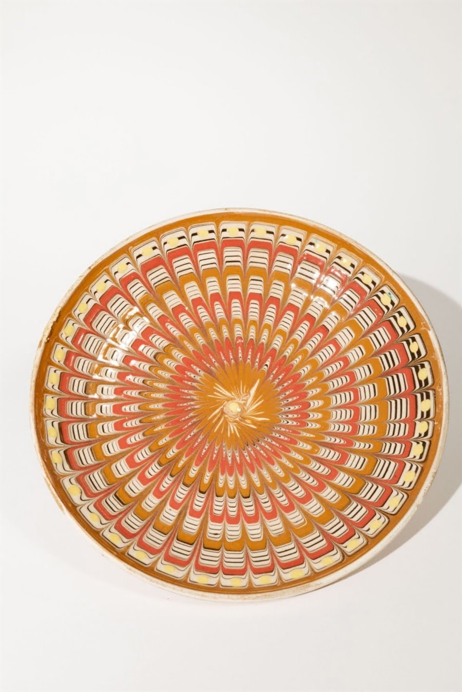 geometrica pink artisanal plate geometrica pink artisanal plate