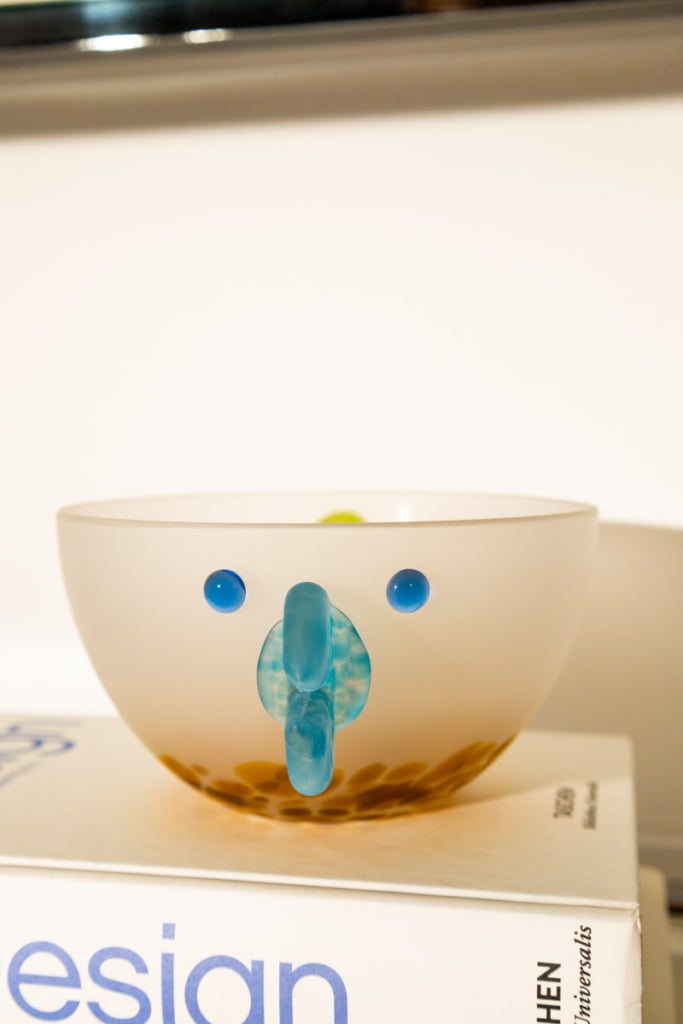 'Chick' collectible art glass bowl, Borowski Glass attributed