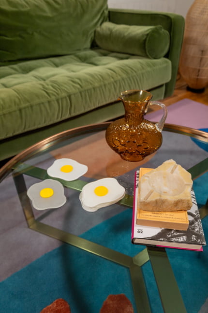 squiggle egg glass coaster set