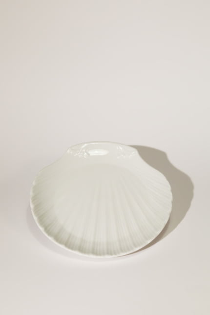 vintage shell platter