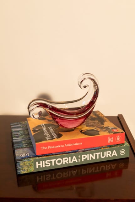 sculptural art glass bowl